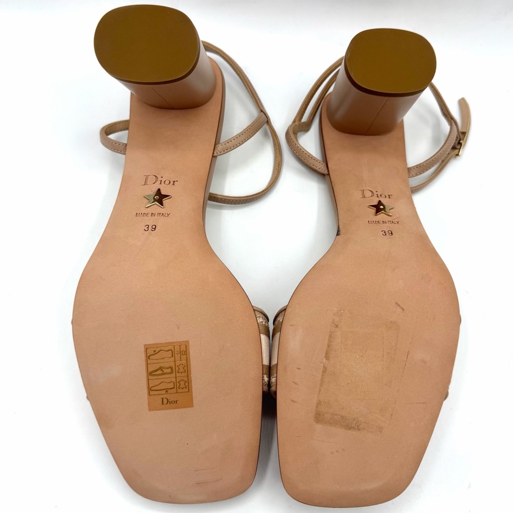 New Nib Christian Dior Embroidered Logo Nude Beige Dway 80 mm Heel Sandals EU 39 - Picture 6 of 10